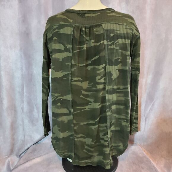 Sweet Romeo Camo Tunic Top Size Small - Picture 3 of 5